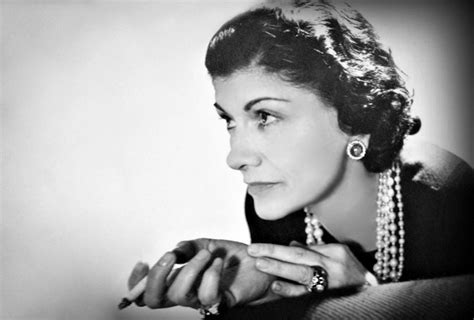 biography of gabrielle chanel|chanel established.